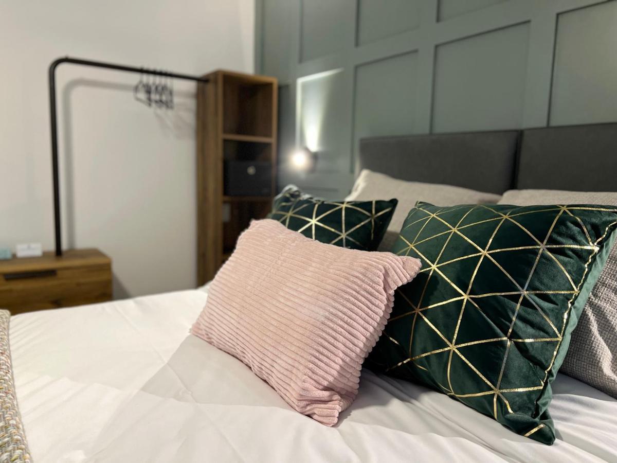 United Home B&B Солфорд Экстерьер фото