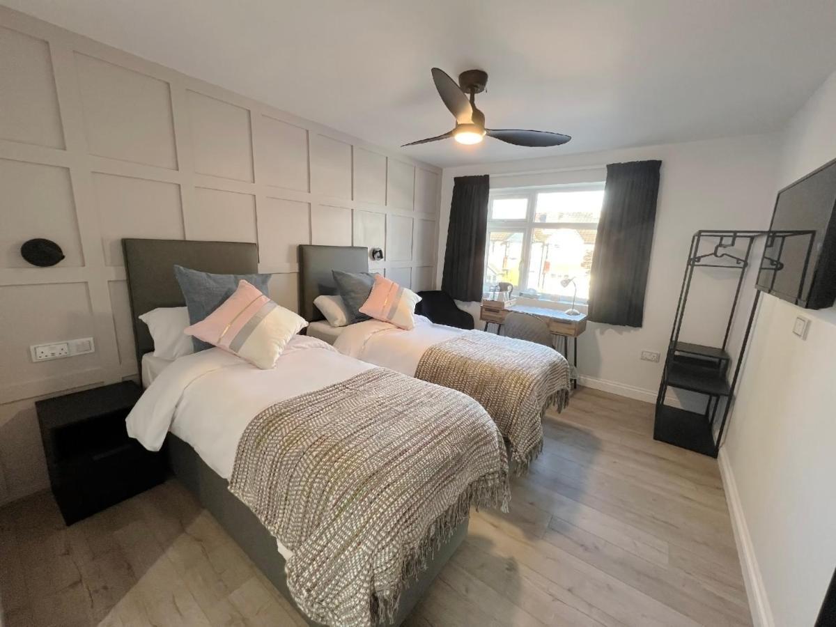 United Home B&B Солфорд Экстерьер фото